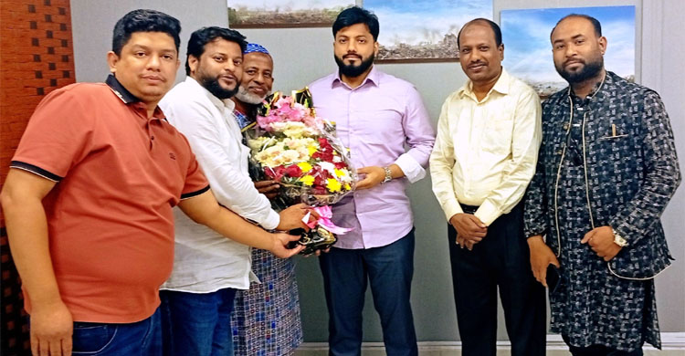 প্রতিমন্ত্রী ইশরাক হোসেনকে অভিনন্দন জানিয়ে সাক্ষাৎ করলো ইয়ুথ কাউন্সিল অব বাংলাদেশ